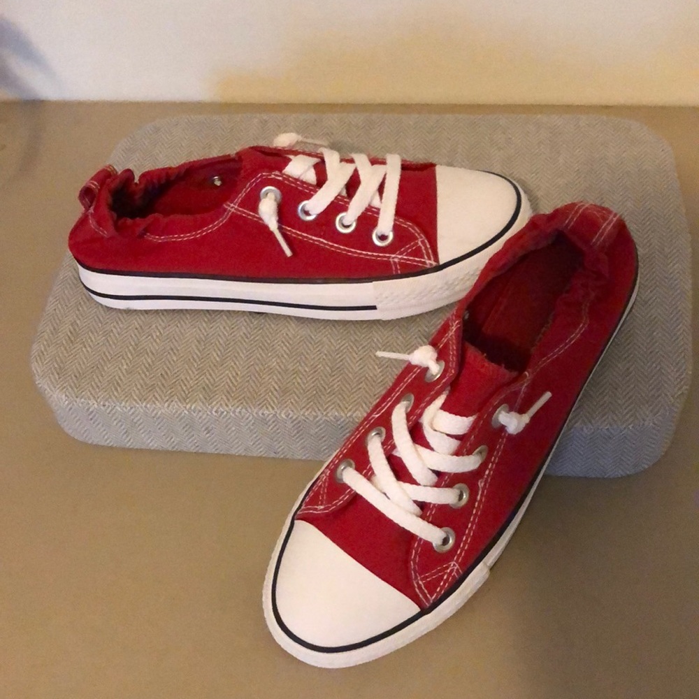 Falls Creek, size 8, red slip on tennis shoes